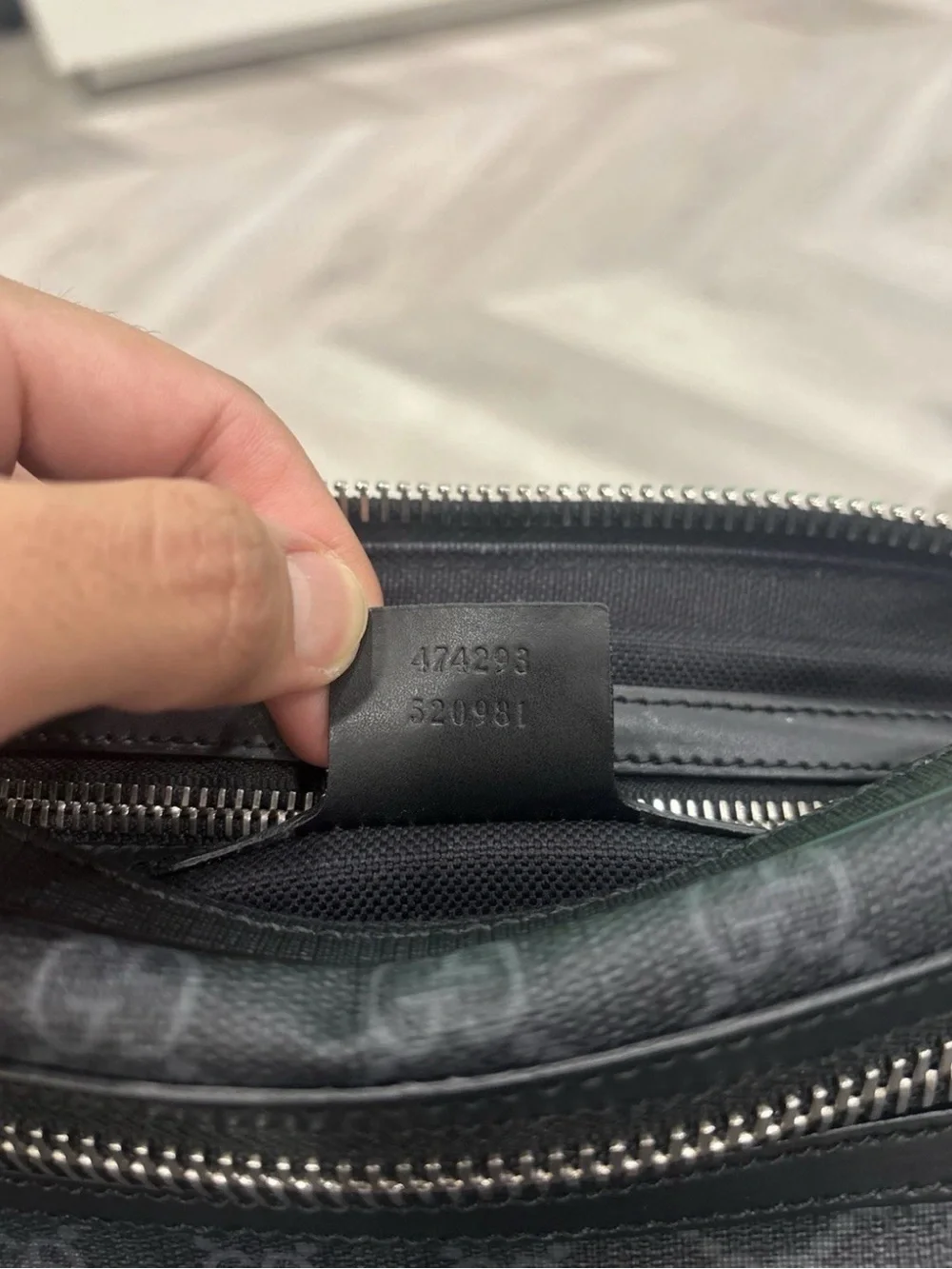 Gucci GG Supreme Black Belt Bag Waist Bag New